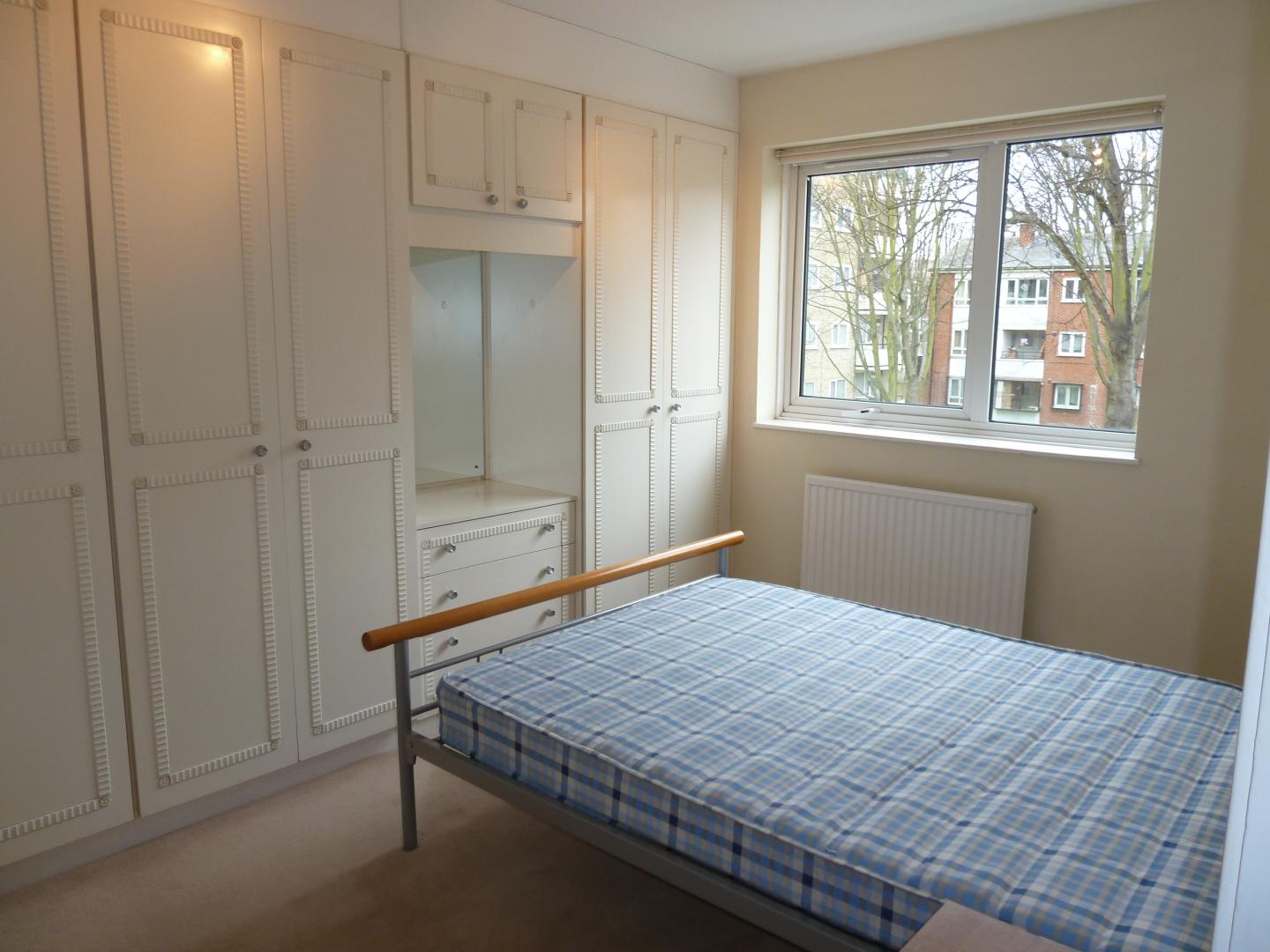 			INCLUSIVE OF COUNCIL TAX, 2 Bedroom, 1 bath, 1 reception Flat			 Birchmore Walk, Highbury Quadrant
